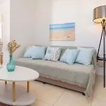 Avra Charming House Apartamento Khelmáta