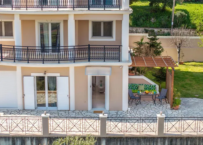 Apartament Avra Charming House Khelmáta