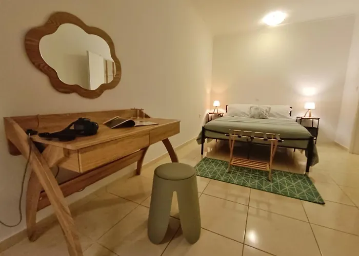 아파트 Avra Charming House